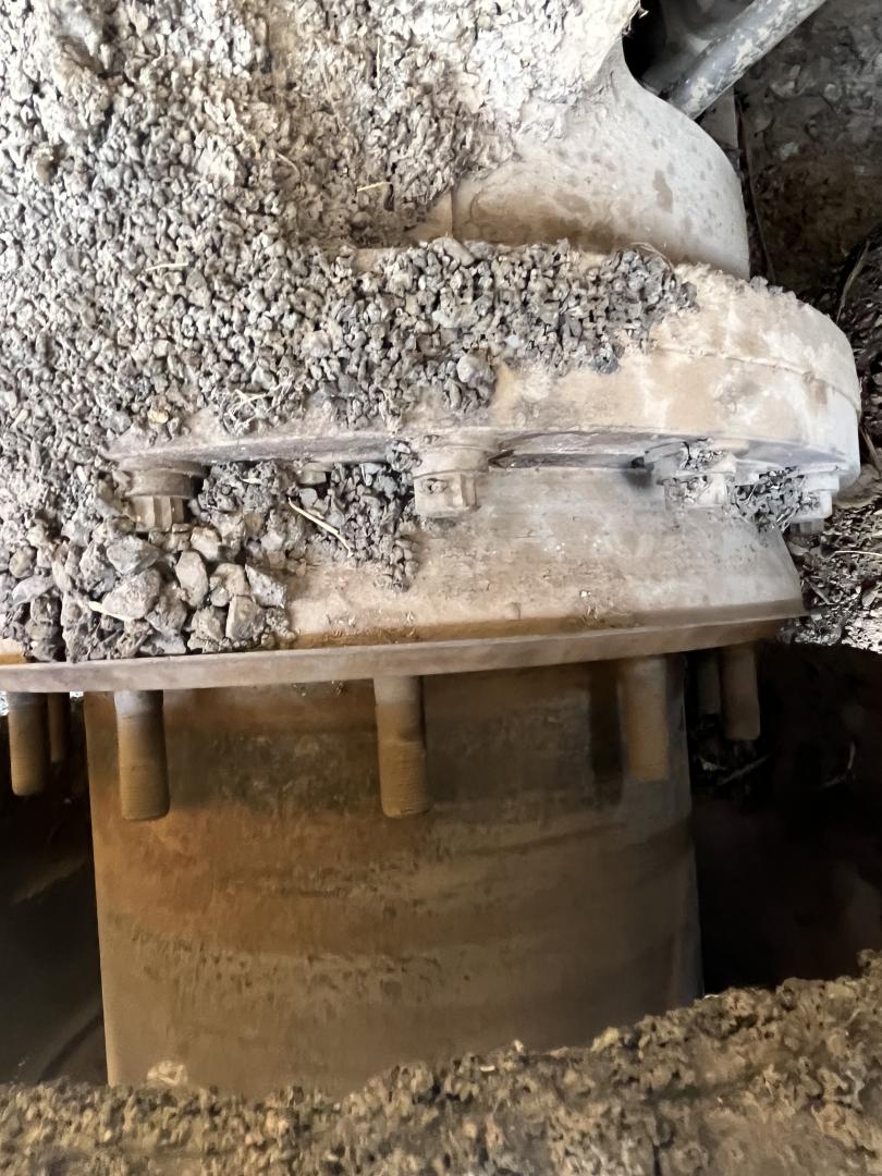 ./imagenes/INVOICE/2019/16430/PAVIMENTADORA CATERPILLAR AP-1055B PARA REFACCIONES (9).JPG